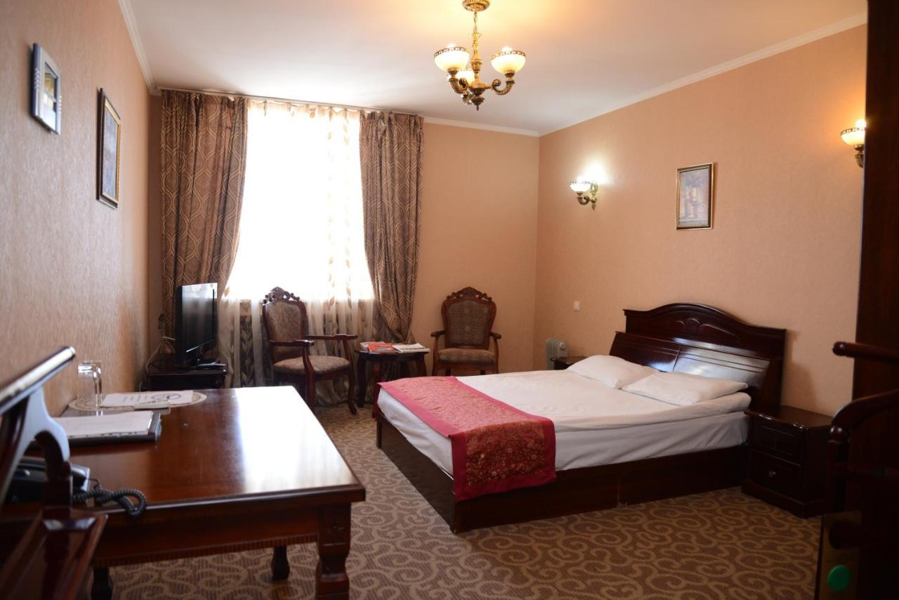 Bozok Hotel Nur-Sultan  Exterior photo